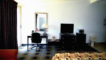 1 bedroom, iron/ironing board, free WiFi