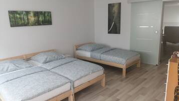 1 bedroom, iron/ironing board, free WiFi, bed sheets