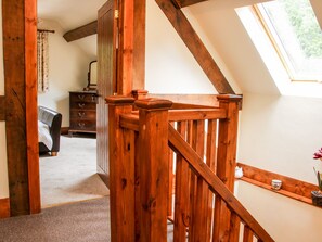 Cottage | Interior - Pool Barn (Craven Arms)