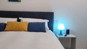 1 Schlafzimmer, Schreibtisch, Bügeleisen/Bügelbrett, kostenloses WLAN