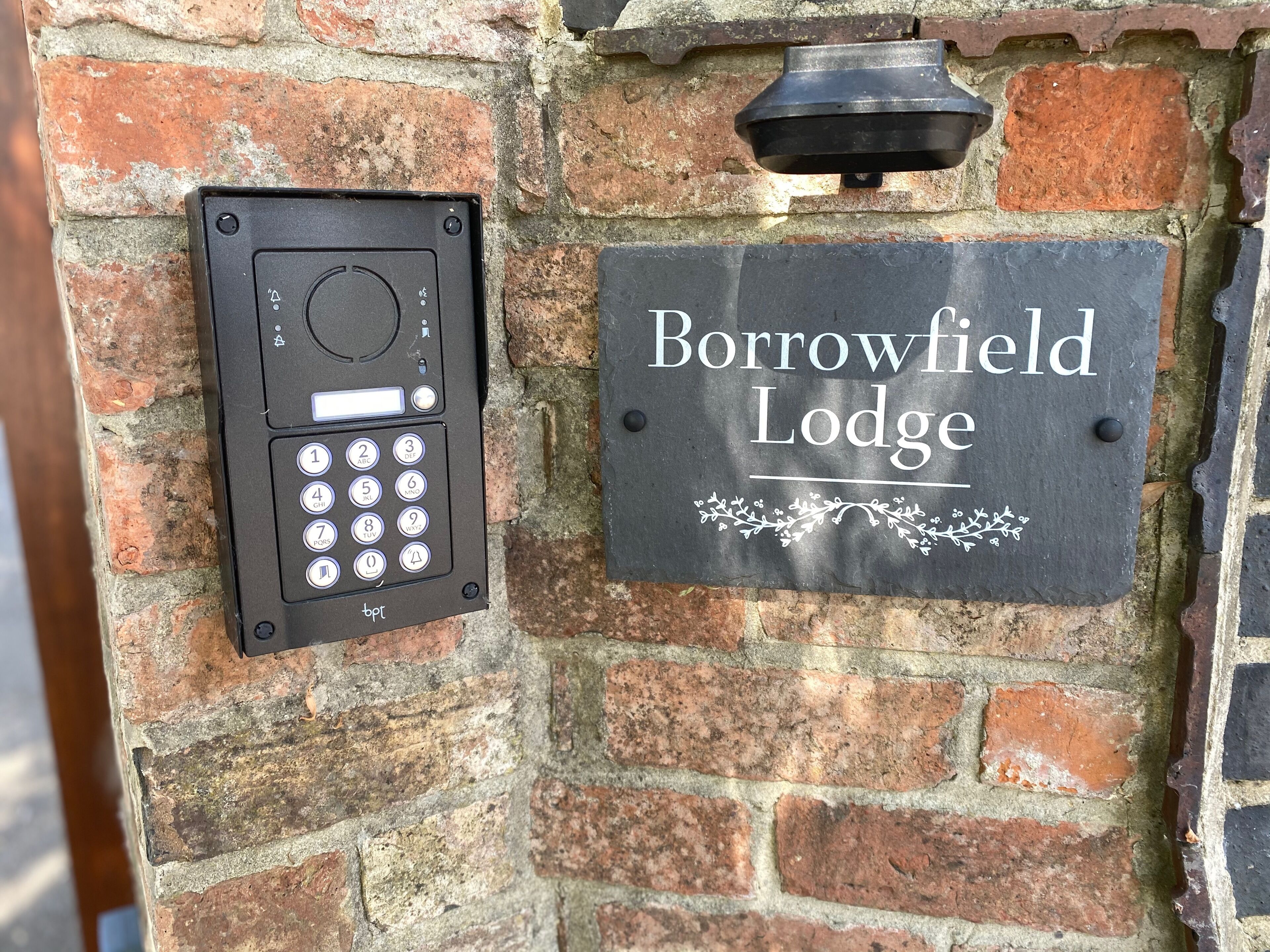 Photo - Borrowfield Lodge