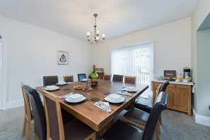 Restaurant - Borrowfield Lodge (Derby)