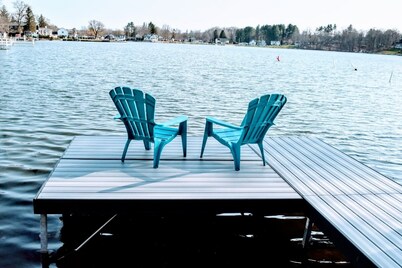COME REST AT THE NEST! Year round, water front home close to Ellicottville! 