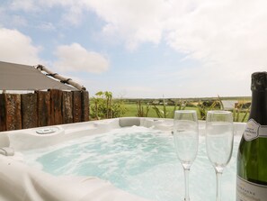 Cottage | Spa