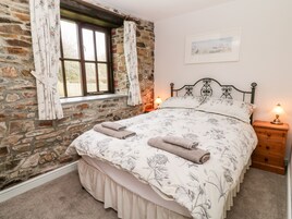 1 habitación, decoración personalizada y muebles diferentes 