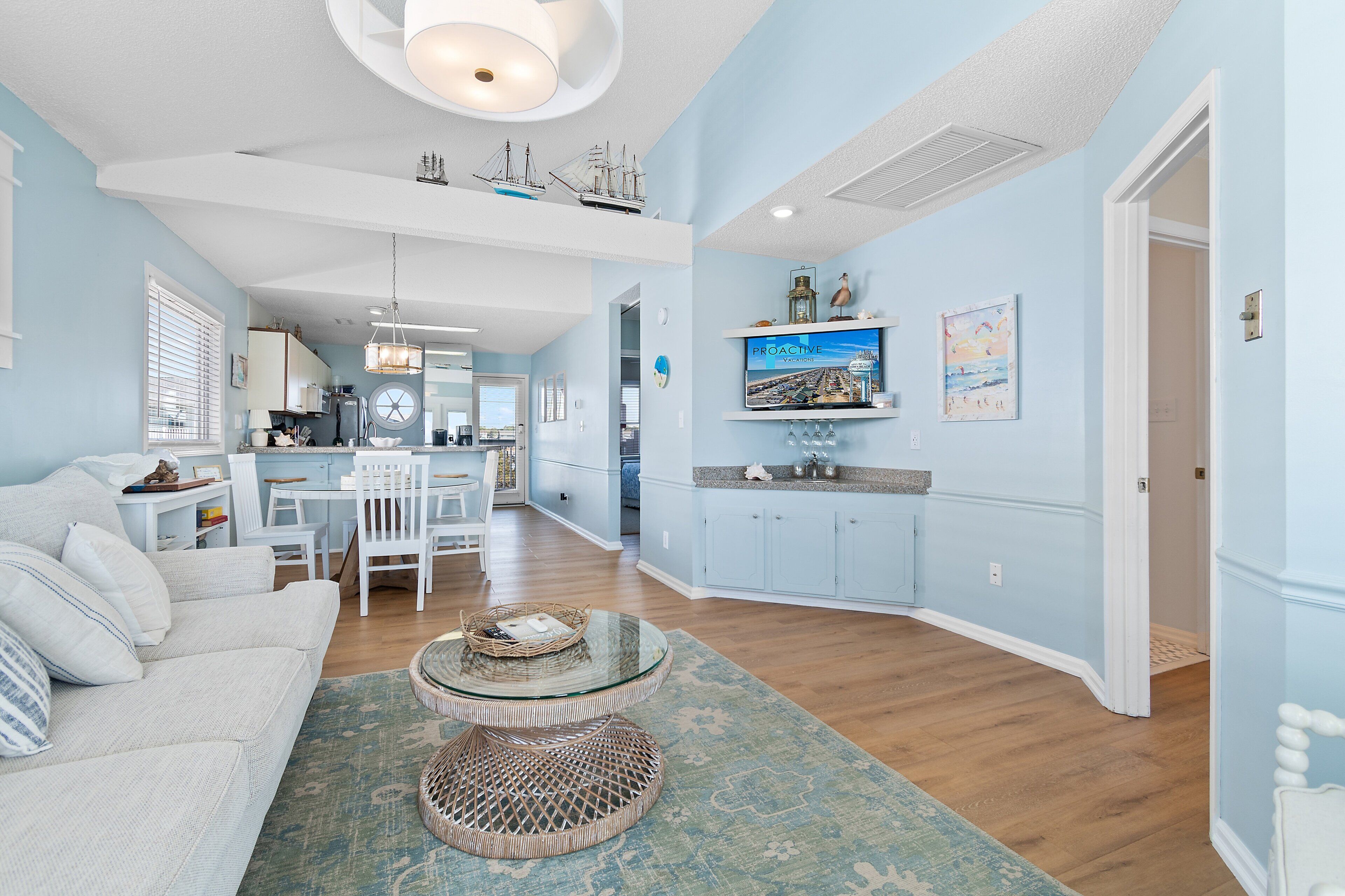"Waters Edge 433-d" - Oceanfront Condo W/ Community Pool, 2 Bedrooms / 2 Bathrooms - Holden Beach, NC