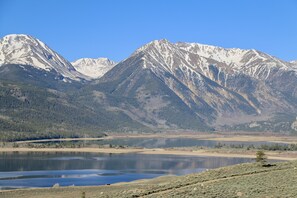 Pool - Breath Taking Views (Twin Lakes)