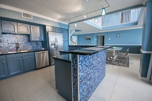 Fridge, microwave, oven, stovetop - Amazing 2 Story Oceanfront Penthouse (Daytona Beach)