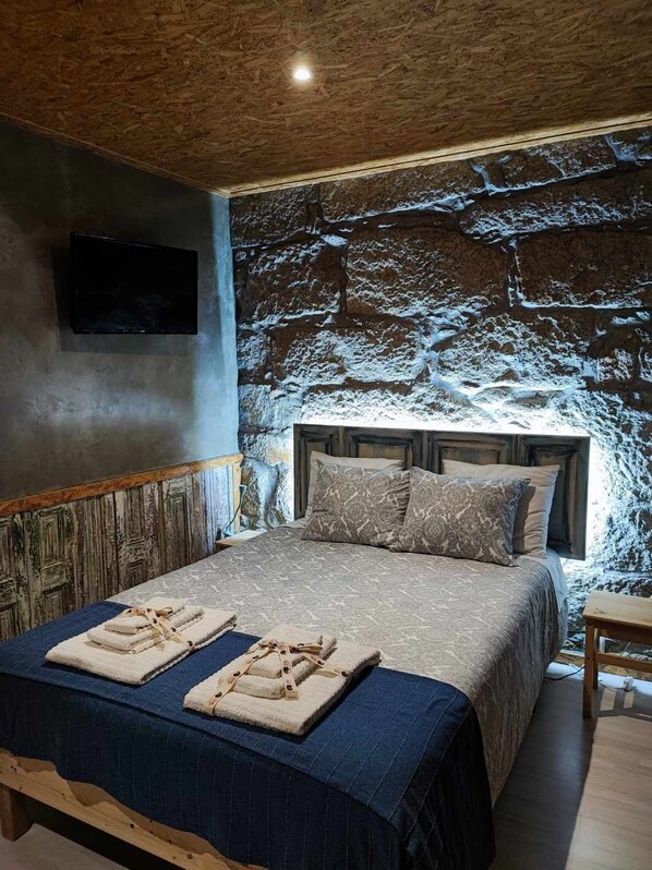 1 slaapkamer, een bureau, een strijkplank/strijkijzer, gratis wifi