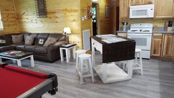 Smart TV y chimenea