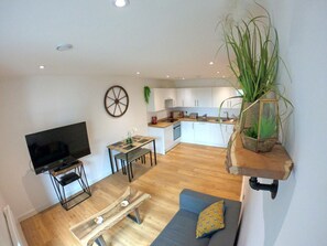 TV - 🌱Chill Apartment Near Manchester Piccadilly Train Station (MANCHESTER)