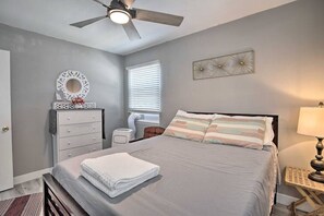 2 bedrooms, iron/ironing board, travel cot, WiFi