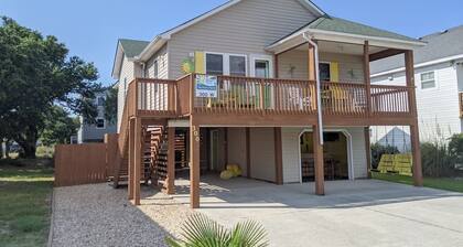 West Side Near Avalon Pier ⛱ Hot Tub🐕 Dog Friendly🐕🦺 Firepit, Fenced in Yard