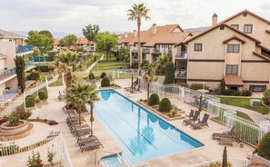 Outdoor pool, a heated pool - Amazing Desert Stay with Resort Amenities & Priv Entrance (St. George)