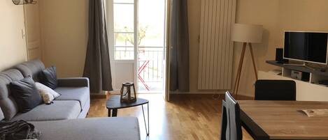 Fernseher, DVD-Player