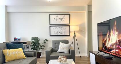 Entire apartment with king bed /traveling professionals welcome! longterm stays