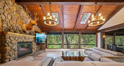 Riverfront Paradise w/ Pool, Spa & Tennis Court