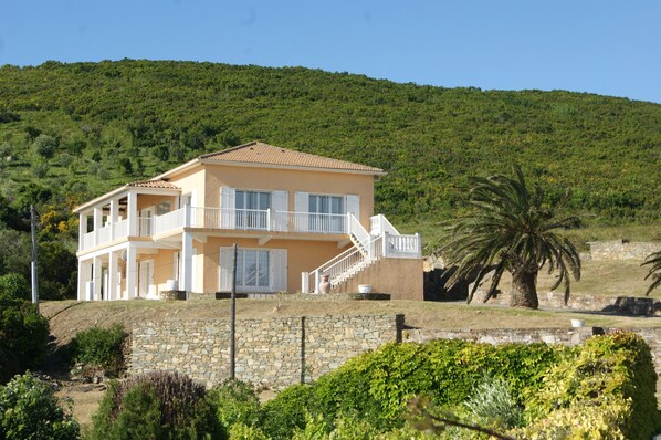 Exterior - Les Cyprès - View to the sea and Harbor of Santa Severa, in Corsican Cape (Luri)