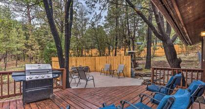 Rustic Ruidoso Cabin w/ Large Deck & Grill!
