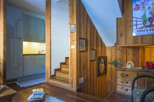 Interior - Chalet style apartment directly on the ski slopes (Pila)