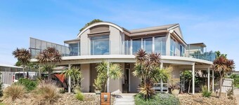 Half Moon Bay Hideaway: 1 min walk to foreshore