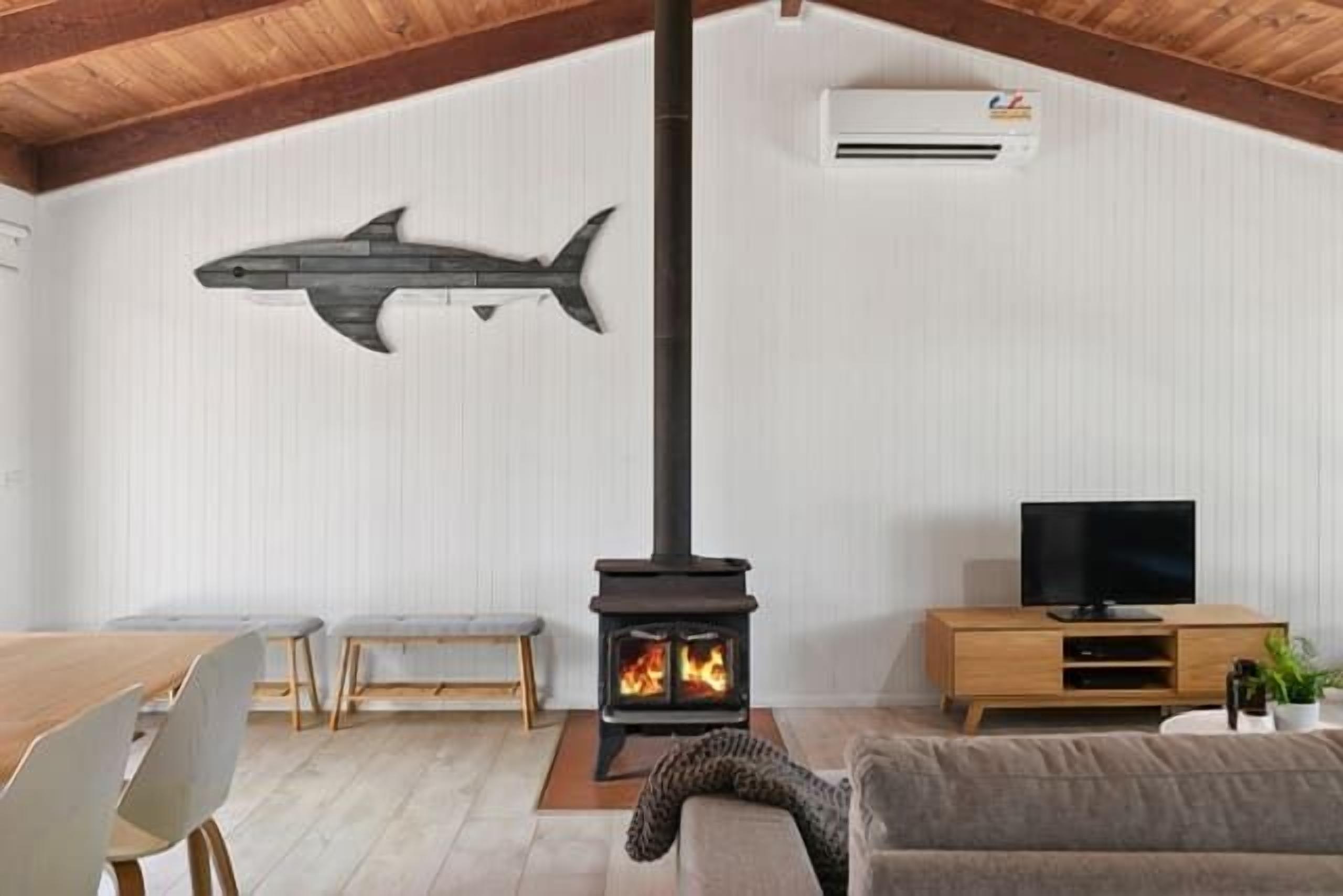 TV, lareira, escritórios