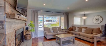 Hollywood Holiday House - Family and Pet Friendly - Pool open MAY 15