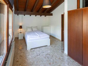 3 chambres, accès à Internet