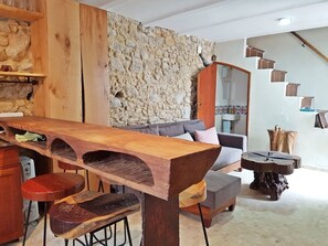 Uklassifisert bilde, 3 av 32, knapp