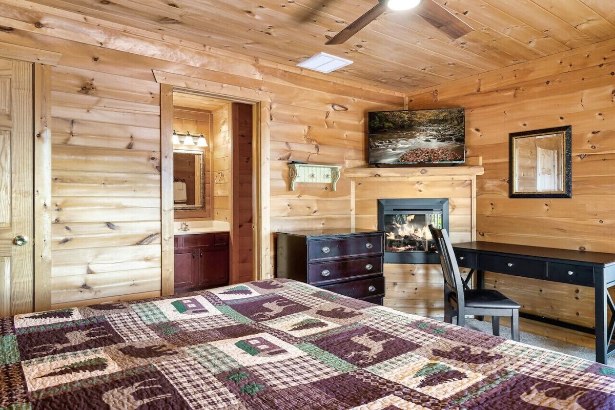 Photo 87 of Million $ Views • Theater • Hot Tub • Game Room