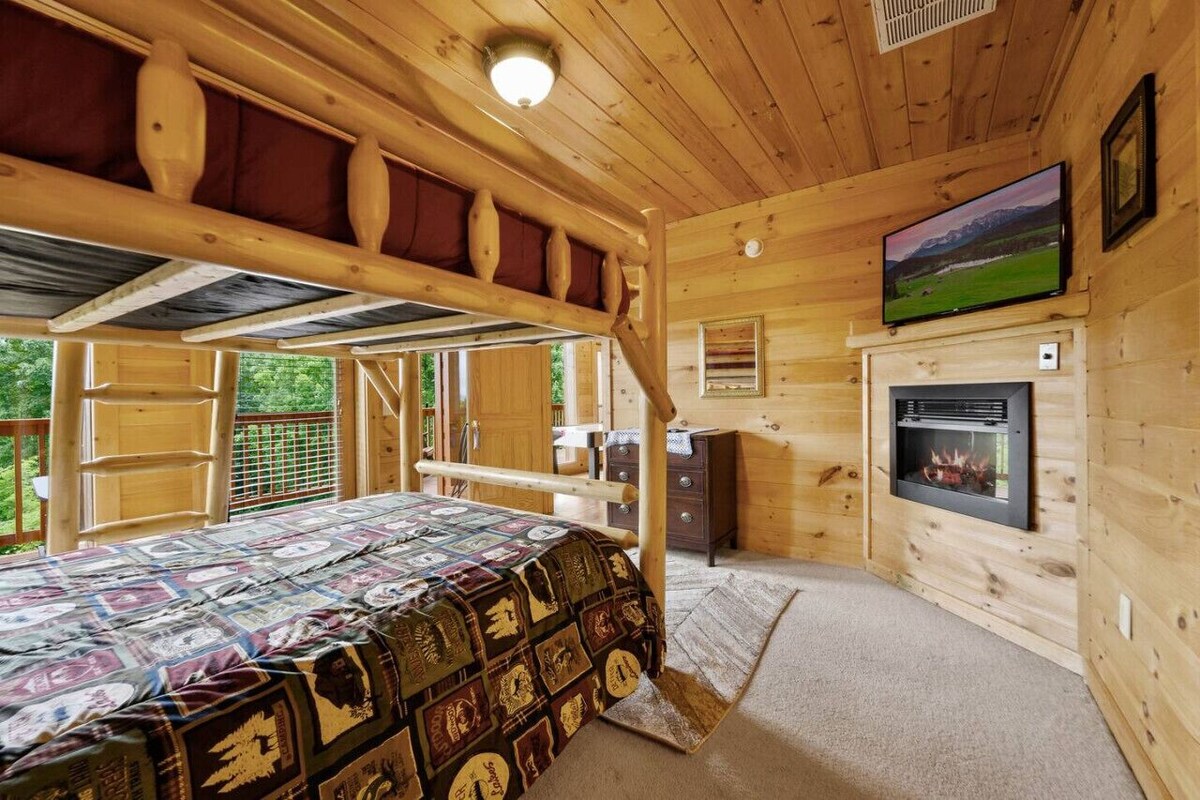 Photo 86 of Million $ Views • Theater • Hot Tub • Game Room