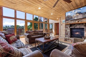 Fernseher, Kamin, Videospiele, Netflix