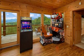 Spielezimmer