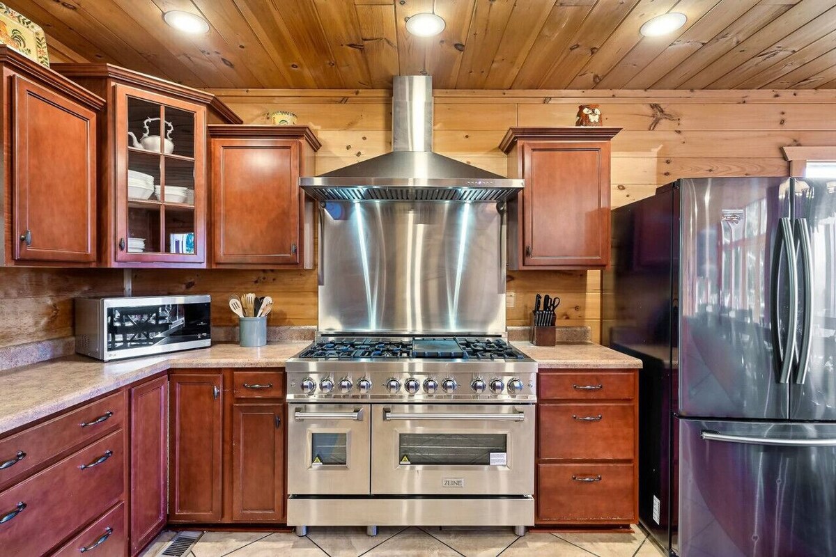 Photo 71 of Million $ Views • Theater • Hot Tub • Game Room