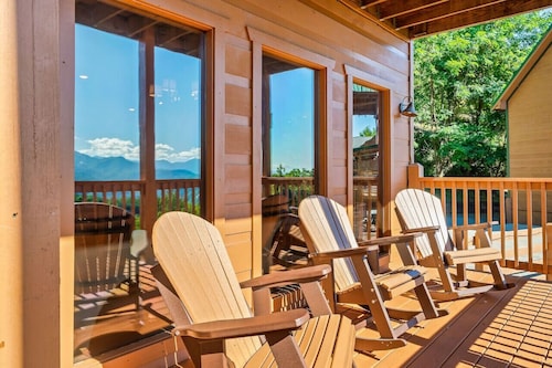 Million $ Views • Theater • Hot Tub • Game Room