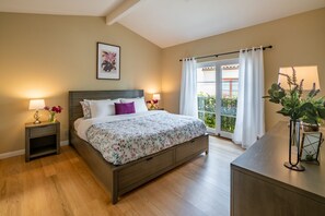 2 habitaciones, tabla de planchar con plancha y wifi gratis 