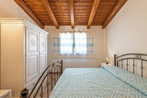2 camere, ferro/asse da stiro, Wi-Fi gratuito, lenzuola