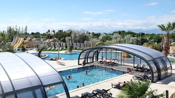 Piscina externa, piscina aquecida