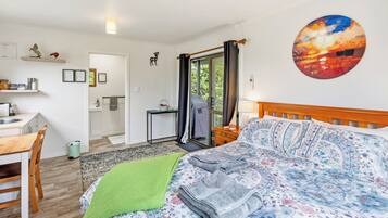 1 bedroom, desk, soundproofing, iron/ironing board