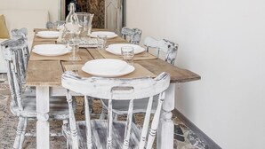 Apartment | In-room dining - Apartment with Courtyard in Pozzillo by Wonderful Italy (Acireale)