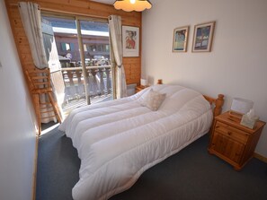 1 bedroom, free WiFi