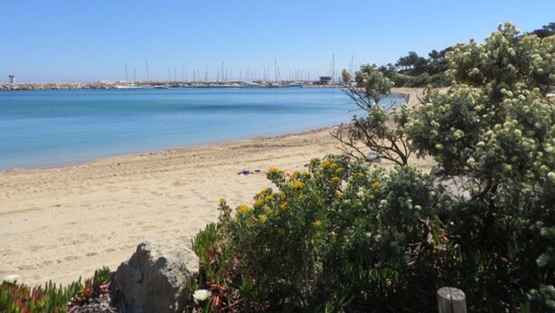 Beach - Quiet studio with terrace in Bormes-les-Mimosas (Bormes-les-Mimosas)