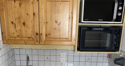 App. T2 + ski-in ski-out cabin-near TS Carrets and Legette and the resort center