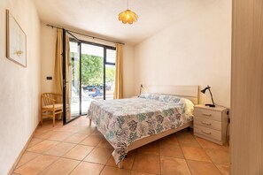 4 habitaciones, wifi gratis, ropa de cama y acceso para silla de ruedas 