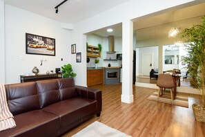 Apartment | 1 bedroom, WiFi - 1 Minute From Ipanema Beach Vsc3 (Rio de Janeiro)