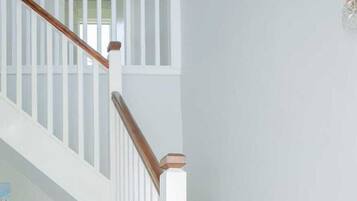 Rumah, Beberapa Tempat Tidur | Interior