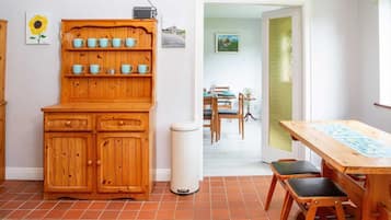 House, Multiple Beds | Dining