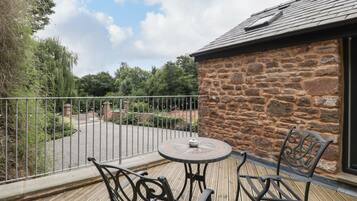 Cottage | Balcony