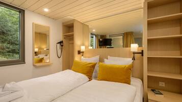 Premium Double Room | In-room safe, free WiFi, bed sheets