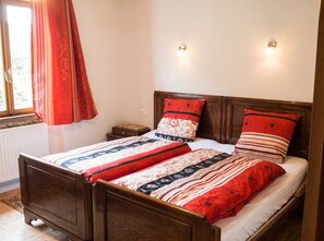 3 bedrooms, iron/ironing board, travel cot, free WiFi - Homerez - House in Berrwiller (Berrwiller)